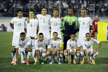 منتخب الجزائر يدرك صعوبة مواجهة ليبيا رغم اللعب على أرض محايدة  ?i=1000010%2f3