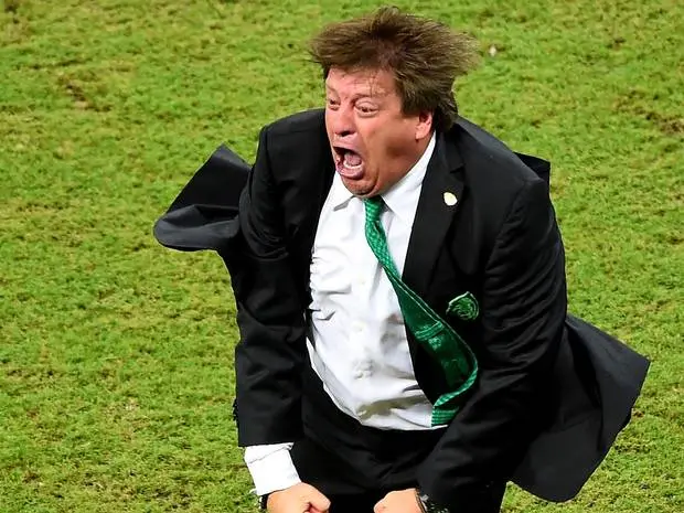 شاهد بالصور .. أقوى 10 لحظات في الجولة الثالثة Miguel-Herrera-5