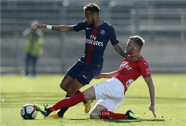 Neymar Jr. (L) of Paris Saint Germain and Renaud Ripart of Nimes Olympique in action during the French Ligue 1 soccer match between Nimes Olympique and Paris Saint Germain, in Nimes, southern France, 01 September 2018.