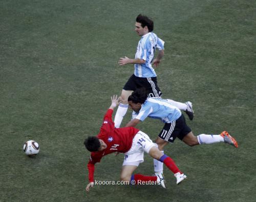 ميسي وتيفيز .. توتر ارجنتيني في نهائي دوري الأبطال ?i=reuters%2f2010-06-17%2f2010-06-17t122927z_01_amr_rtridsp_3_soccer-world_reuters