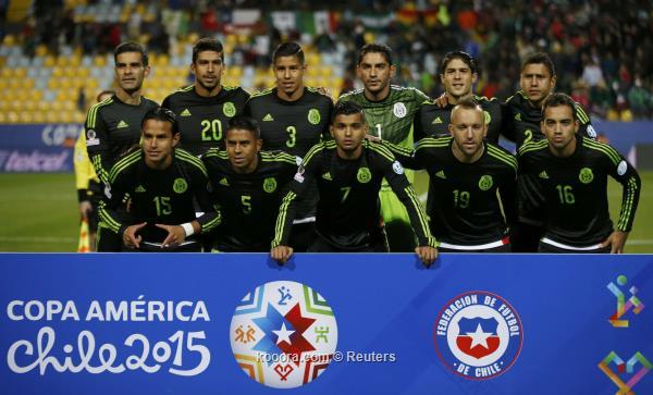 تشيلي تسعى للتأهل المبكر والمكسيك تتأهب لرد الاعتبار ?i=reuters%2f2015-06-12%2f2015-06-12t233718z_278104062_tb3eb6c1tlvol_rtrmadp_3_soccer-copa-m2_reuters