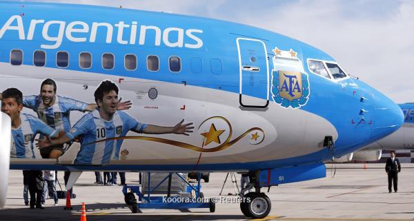 صور ميسي وهيجوين وأجويرو تزين طائرة المنتخب الأرجنتيني ?i=reuters%2f2014-06-03%2f2014-06-03t191219z_945178914_gm1ea6408u901_rtrmadp_3_soccer-world_reuters