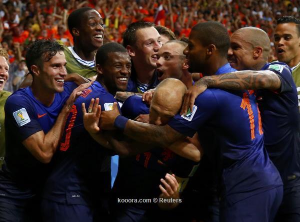 بالفيديو: هولندا تفوز على اسبانيا 5 / 1 فى مباراة رد الاعتبار ?i=reuters%2f2014-06-13%2f2014-06-13t205904z_821957338_tb3ea6d1oxlrc_rtrmadp_3_soccer-world-m03-esp-ned_reuters