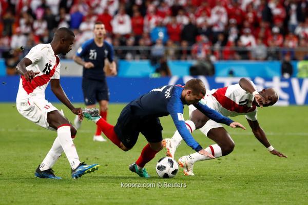 بالصور: فرنسا تتأهل وتنهي مغامرة بيرو بعرض ضعيف 2018-06-21t163120z_783295242_rc14deaa6490_rtrmadp_3_soccer-worldcup-fra-per_reuters