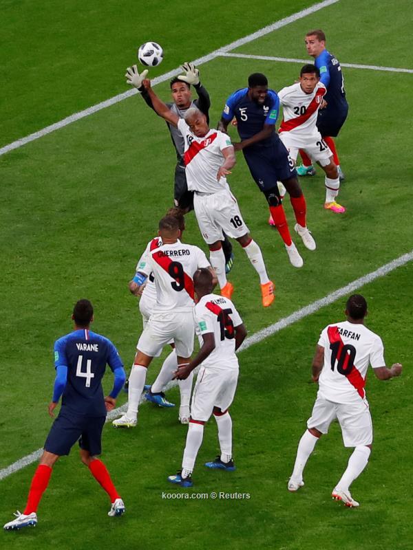 بالصور: فرنسا تتأهل وتنهي مغامرة بيرو بعرض ضعيف 2018-06-21t163526z_1051179120_rc1881ef49f0_rtrmadp_3_soccer-worldcup-fra-per_reuters