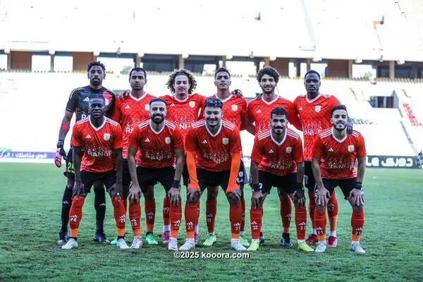 الأهلي يصارع بيراميدز على صفقة هجومية