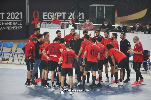 Ø¨Ø§Ù„ØµÙˆØ± Ù…Ù†ØªØ®Ø¨ Ø§Ù„ÙŠØ¯ ÙŠÙ‡Ø²Ù… Ø§Ù„ÙŠØ§Ø¨Ø§Ù† Ø§Ø³ØªØ¹Ø¯Ø§Ø¯Ø§ Ù„Ù„Ù…ÙˆÙ†Ø¯ÙŠØ§Ù„