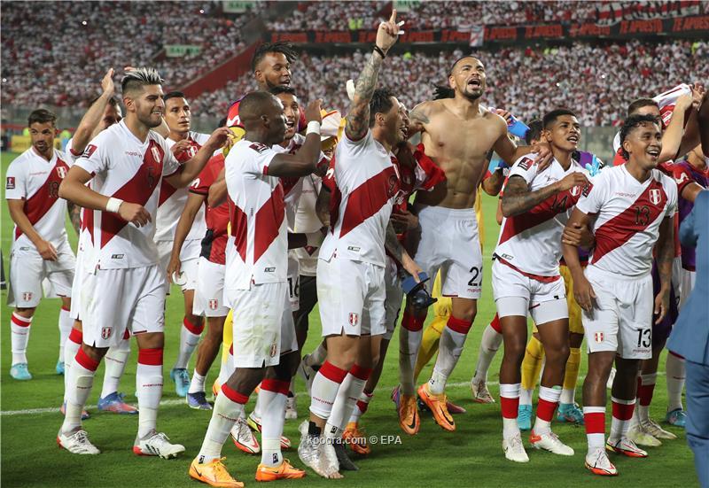 بيرو كولومبيا ضد أهداف مباراة