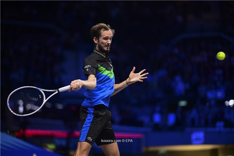 Tennis: Medvedev downs Tsitsipas to book Vienna final berth - Omni sports -  Sports - Ahram Online