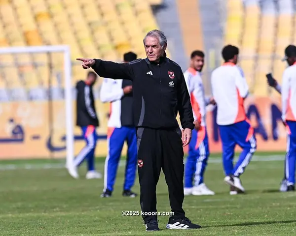 كولر يتلقى تقريرا عن حالة بن شرقي قبل قمة الزمالك