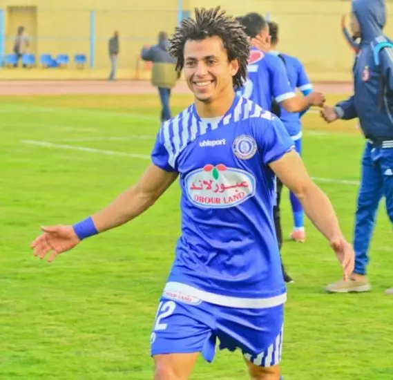 اللاعب: احمد عامر