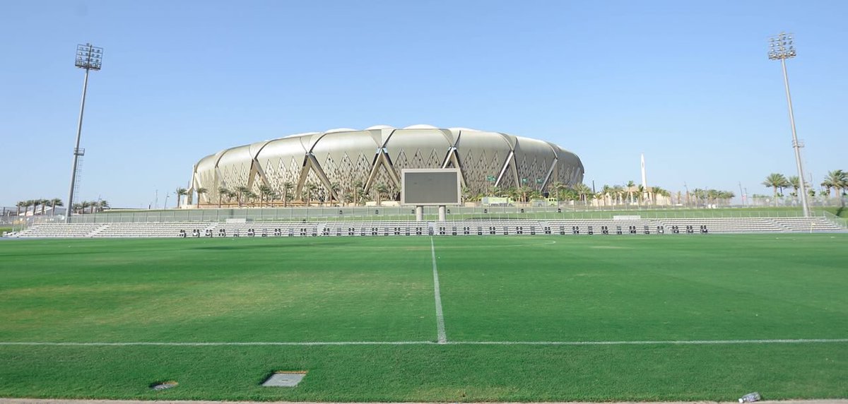 الملاعب الرياضية الملعب الرديف بمدينة الملك عبد الله الرياضية السعودية